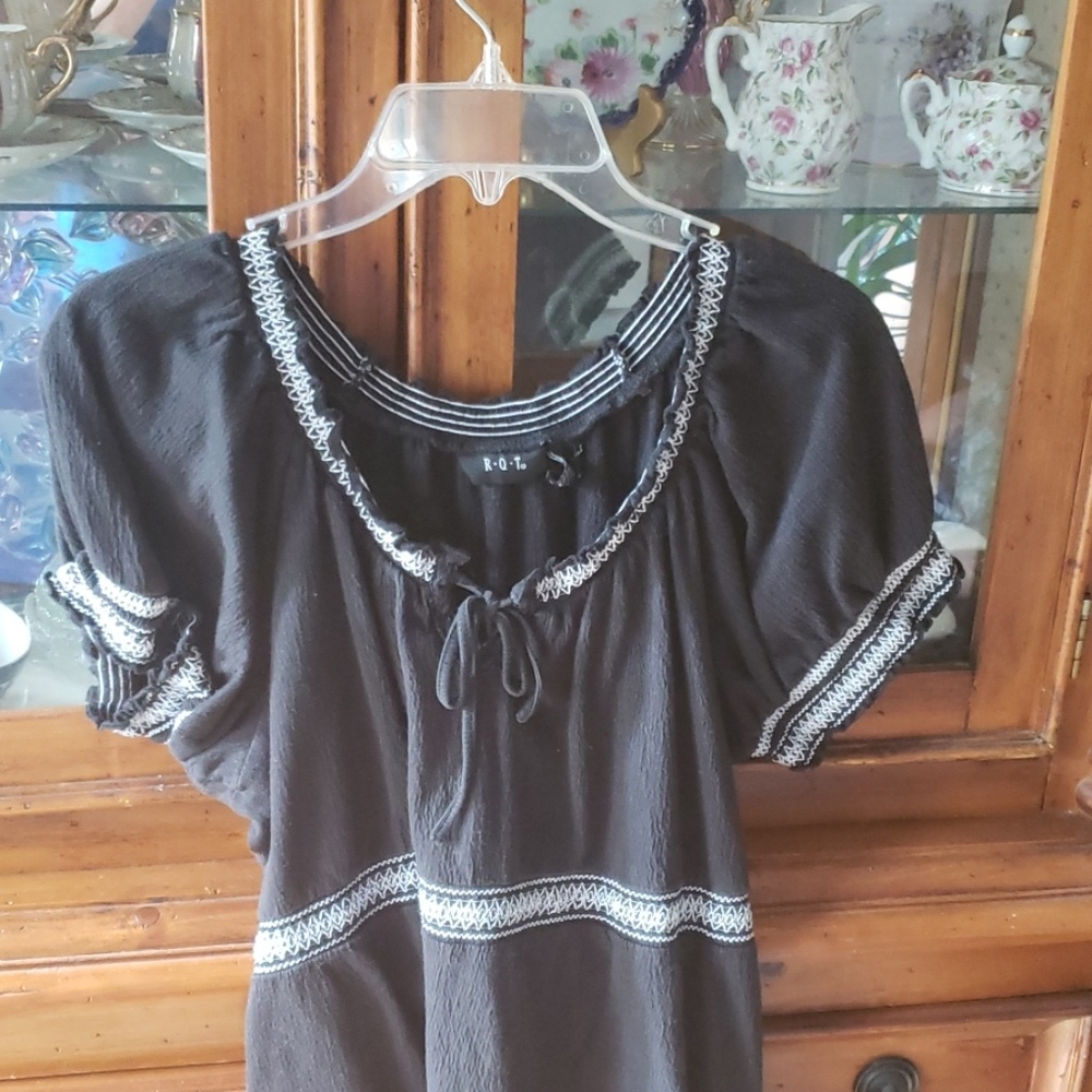 Black shirt